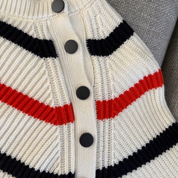 OUI sweater. ( like new!!!). 45$ Size US8 - Picture 3 of 12